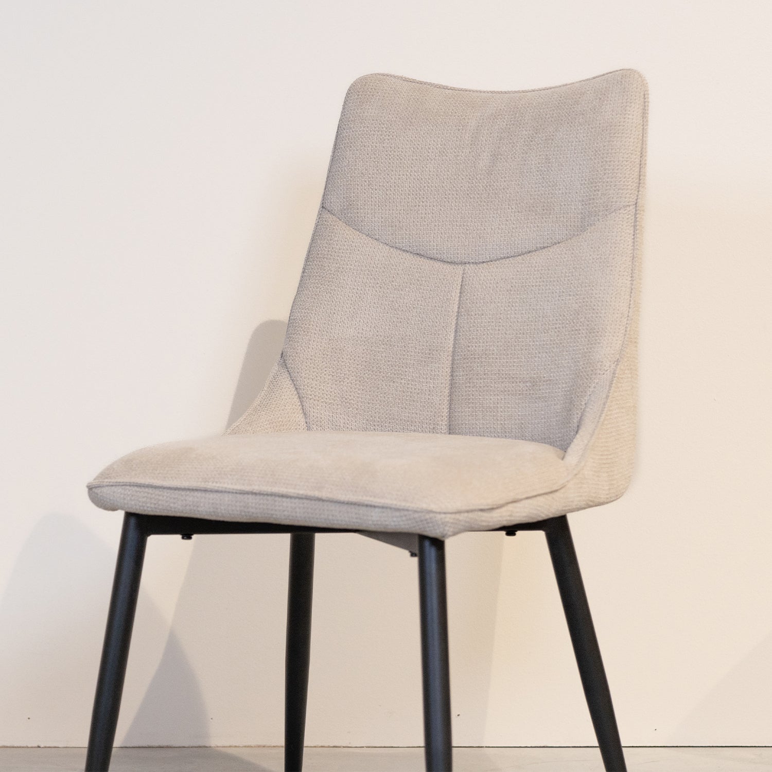 Eetkamerstoel Riv | Naturel Cato | Magazijn leegverkoop
