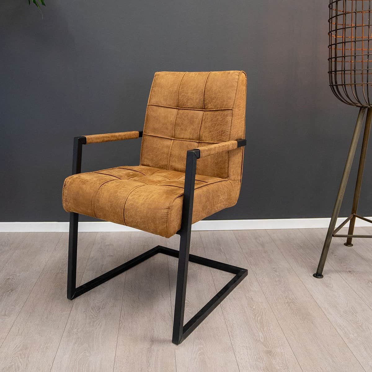 HUUS_eetkamerstoel_two_cognac_4467