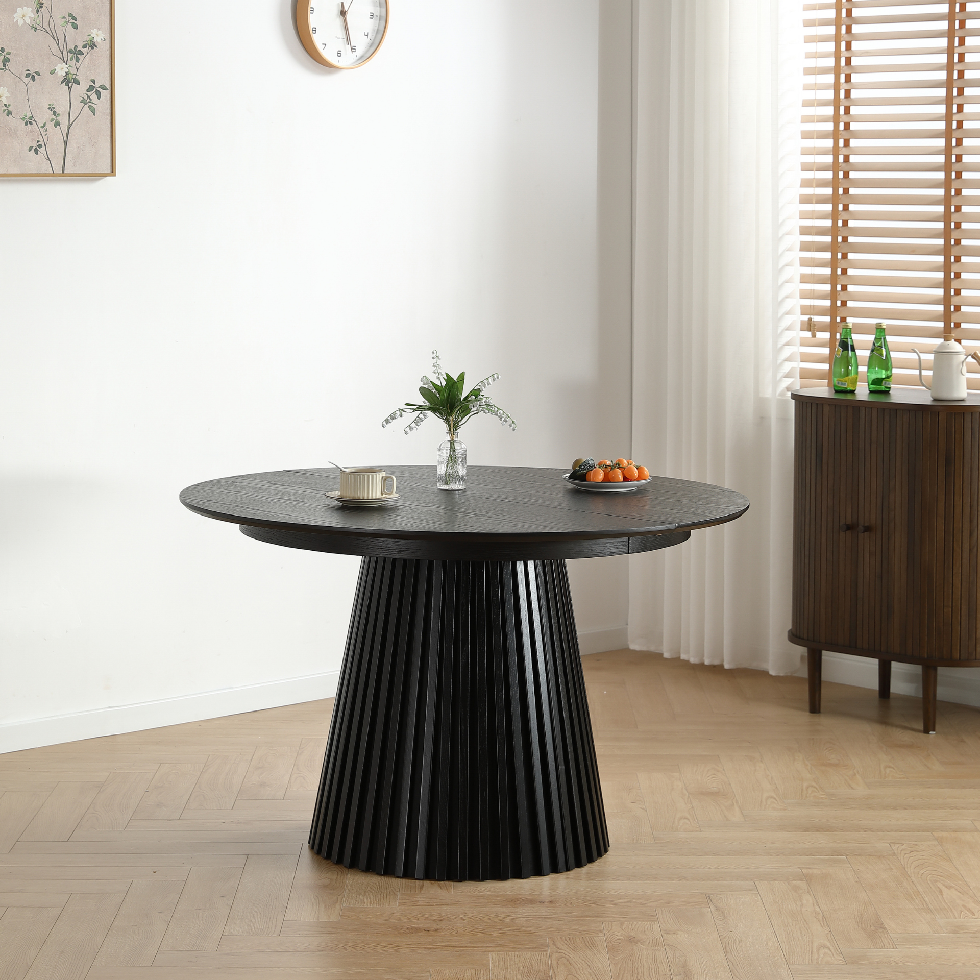 Lewis - Ronde lamel eettafel in zwart eikenfineer met uittrekfunctie 120/160/200 cm - 2 uitbreidingsbladen inbegrepen