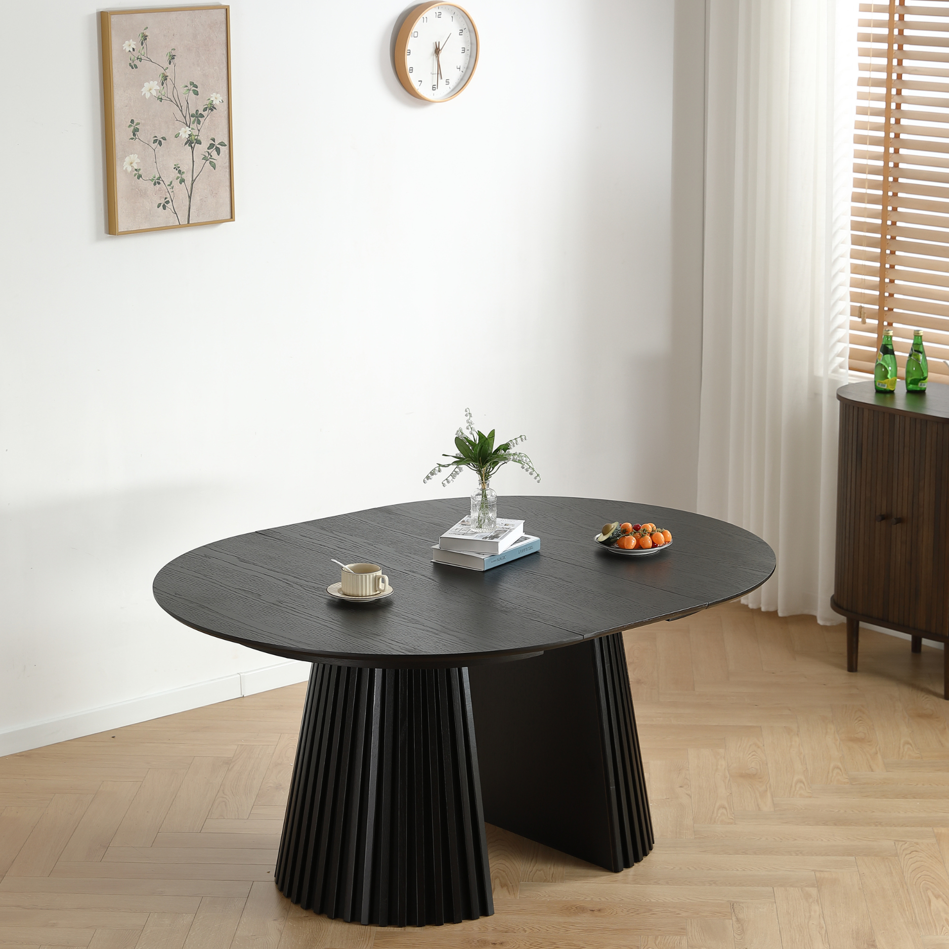 Lewis - Ronde lamel eettafel in zwart eikenfineer met uittrekfunctie 120/160/200 cm - 2 uitbreidingsbladen inbegrepen