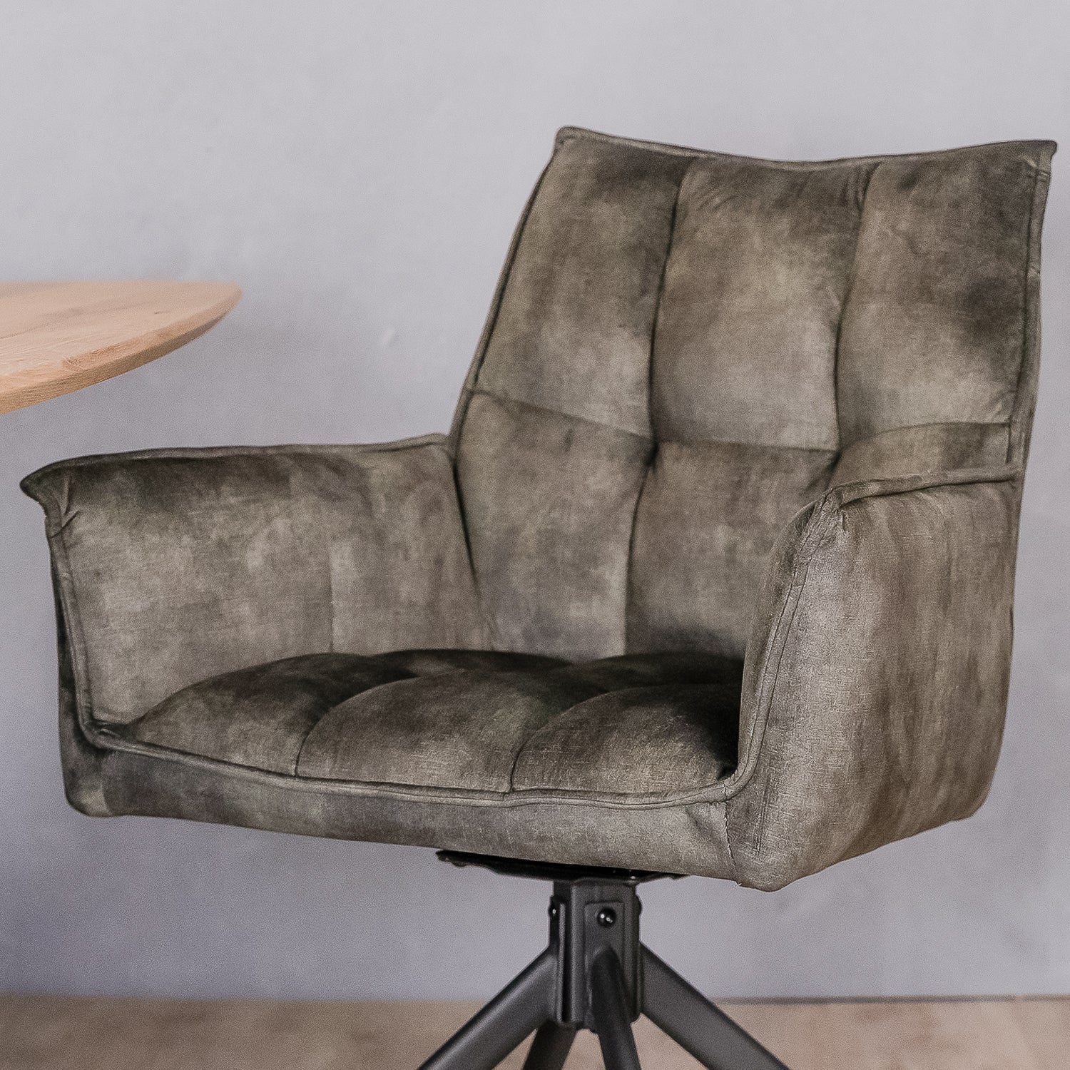 Eetkamerstoel Dinant Hunter | Magazijn leegverkoop