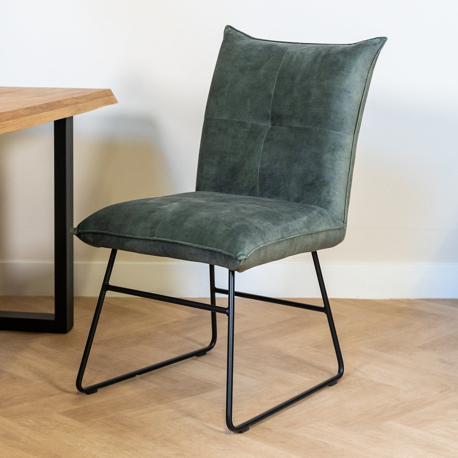 Eetkamerstoel Ivo Adore | Hunter | Magazijn leegverkoop