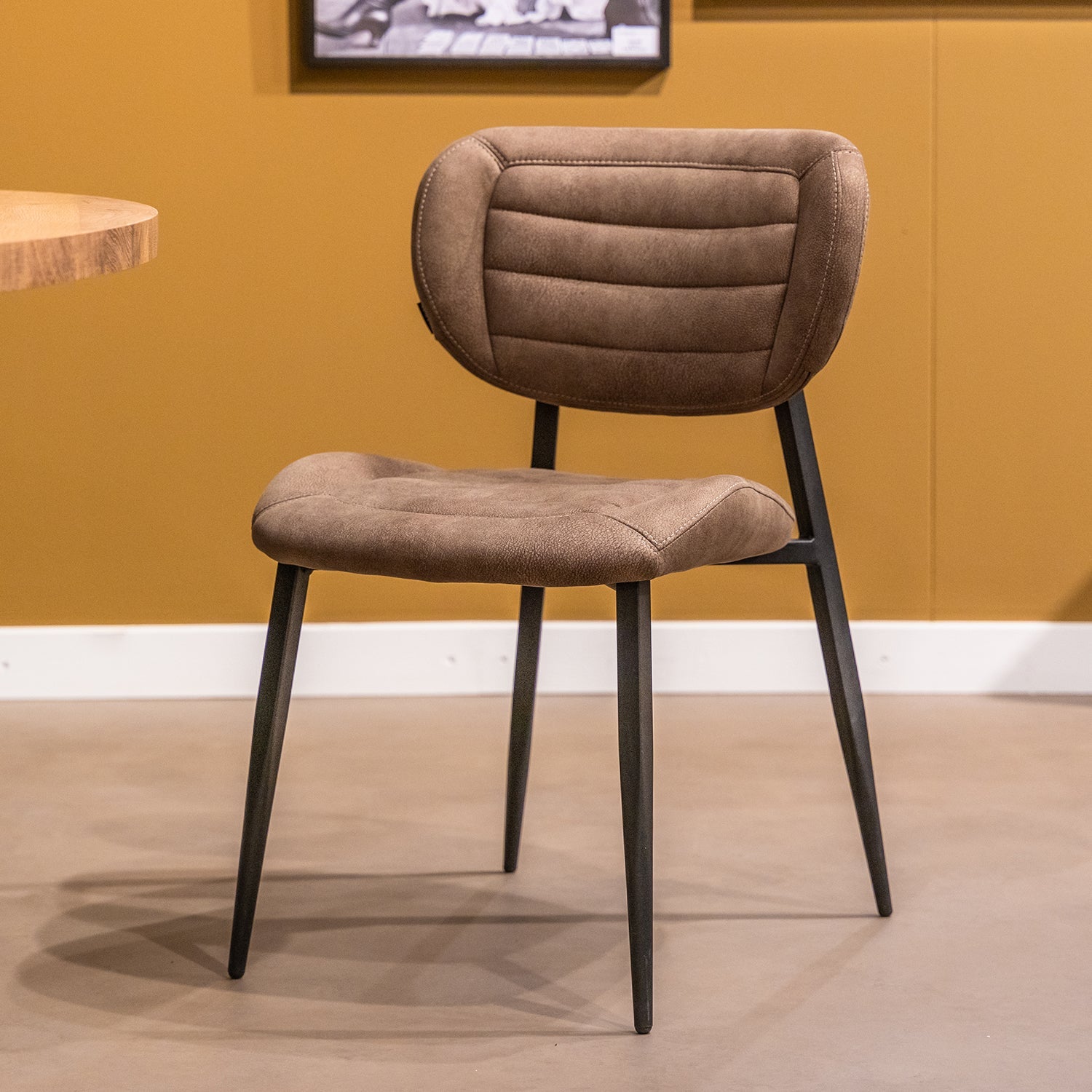 Eetkamerstoel Rikki | Taupe | Magazijn leegverkoop