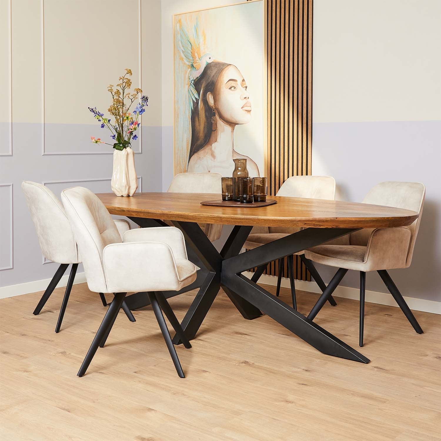 Eetkamerstoel Nova | Champagne Velvet | Magazijn leegverkoop